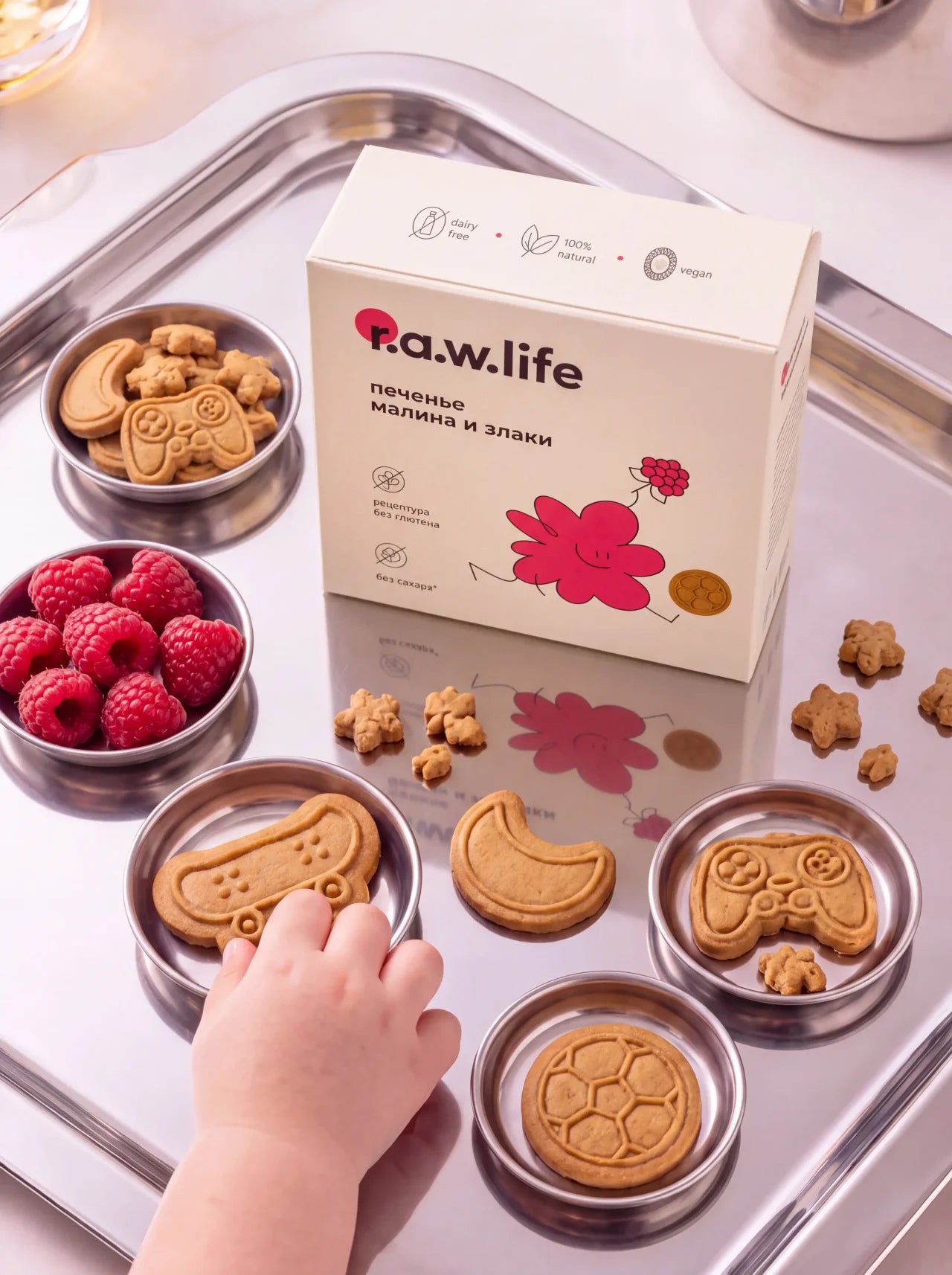 Biscuiți „Zmeură și cereale” R.A.W. LIFE - 80 g